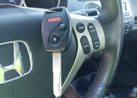 2008 Honda Fit Sport z USA, uszkodzony, nr VIN JHMGD37698S038517